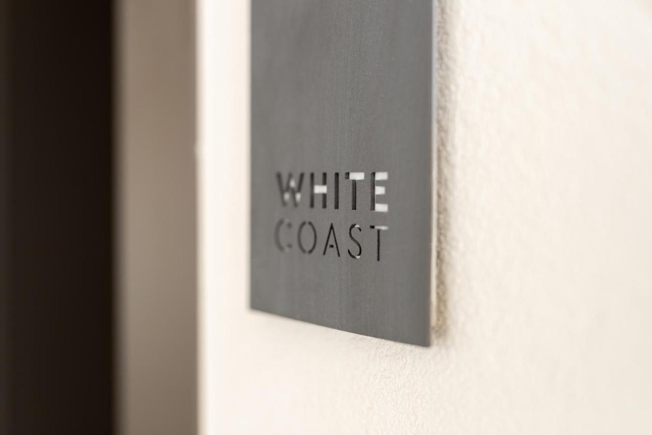 Domes White Coast Milos, Adults Only - Small Luxury Hotels Of The World Mytakas Bagian luar foto