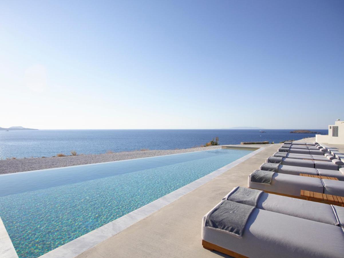 Domes White Coast Milos, Adults Only - Small Luxury Hotels Of The World Mytakas Bagian luar foto
