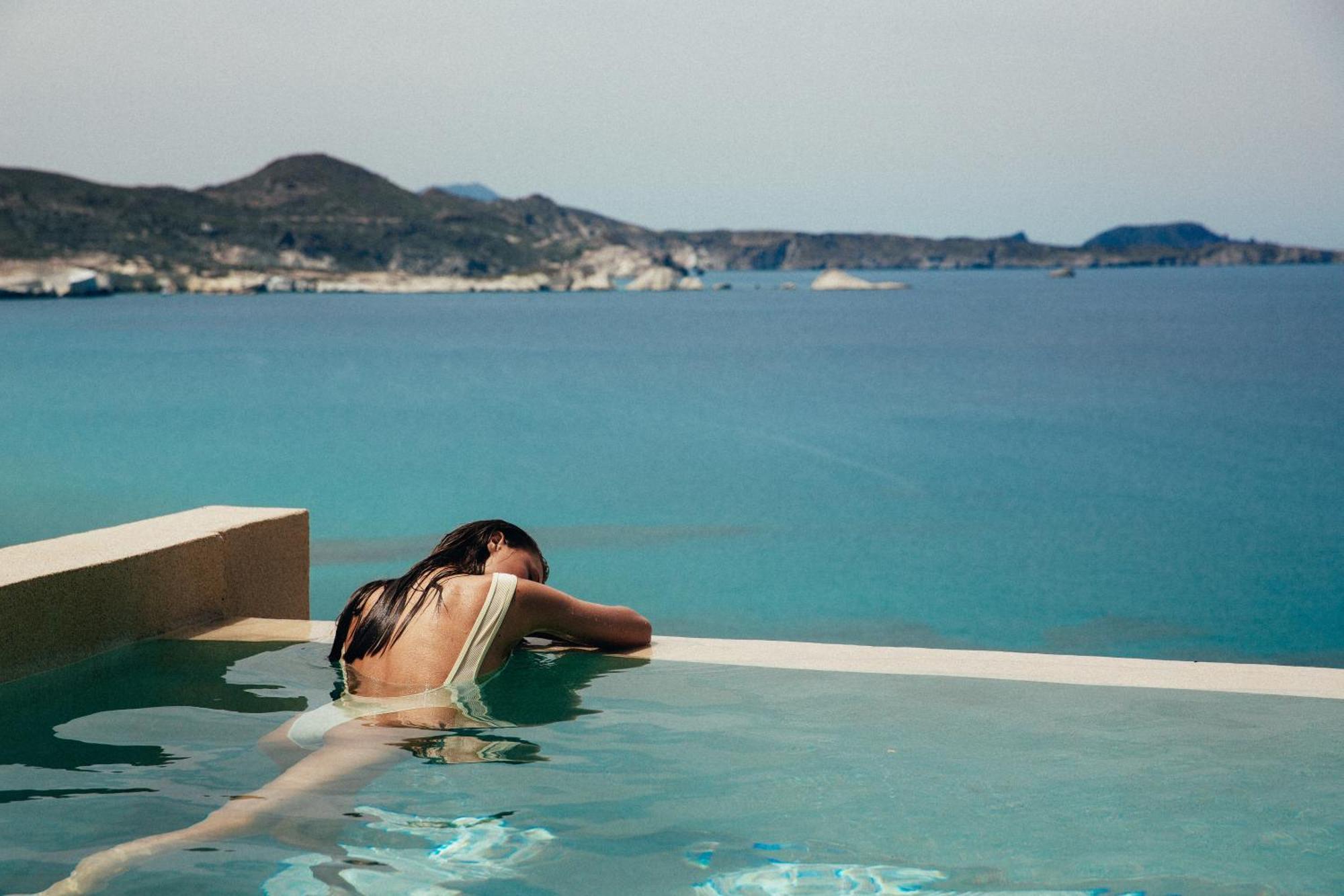Domes White Coast Milos, Adults Only - Small Luxury Hotels Of The World Mytakas Bagian luar foto