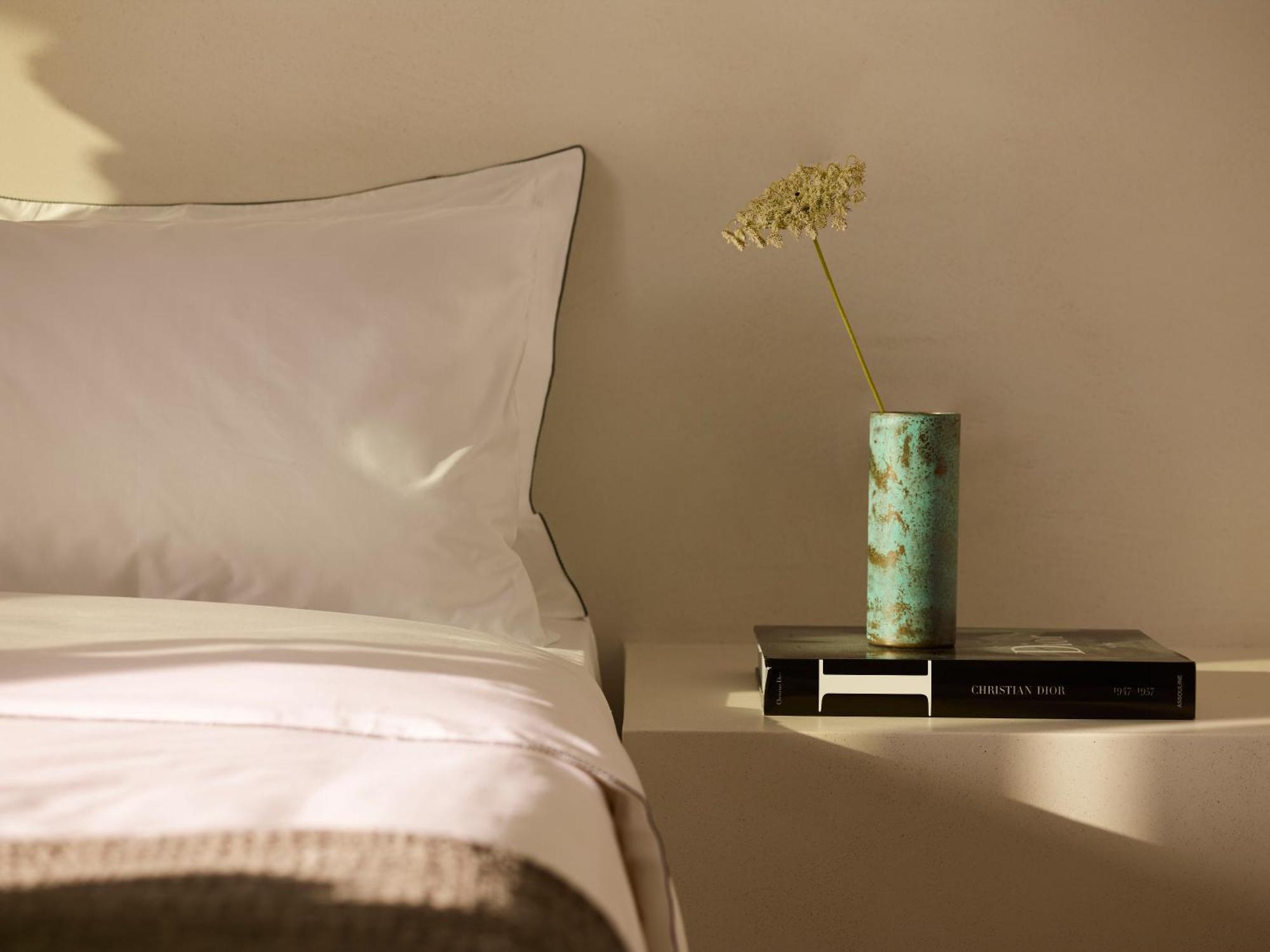 Domes White Coast Milos, Adults Only - Small Luxury Hotels Of The World Mytakas Bagian luar foto