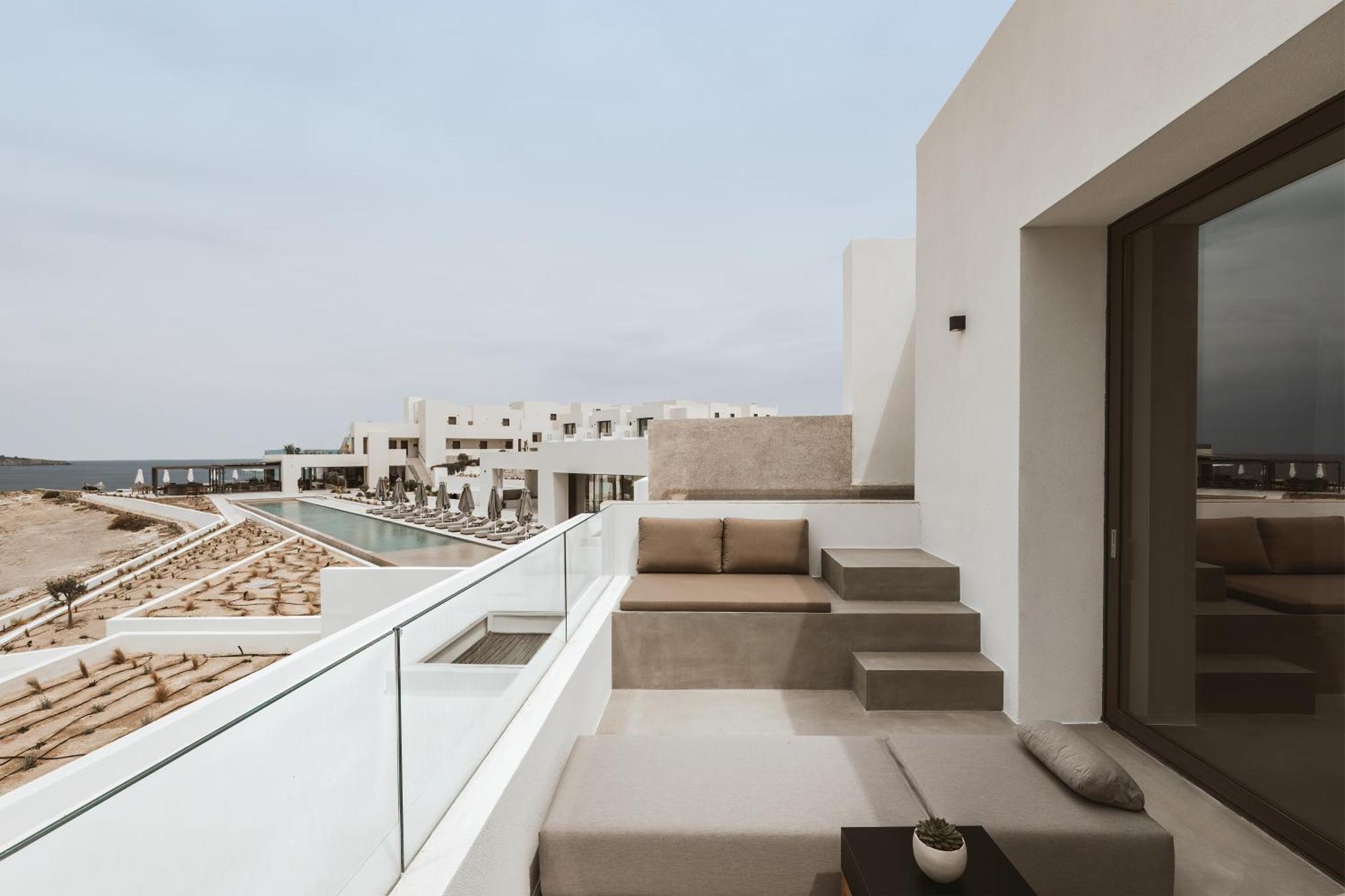 Domes White Coast Milos, Adults Only - Small Luxury Hotels Of The World Mytakas Bagian luar foto